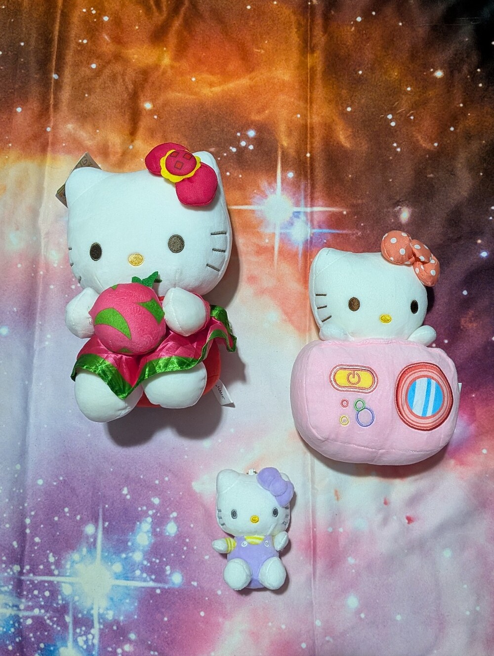 Sanrio Hello Kitty Plush Bundle